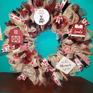 Farmhouse wreath 14in